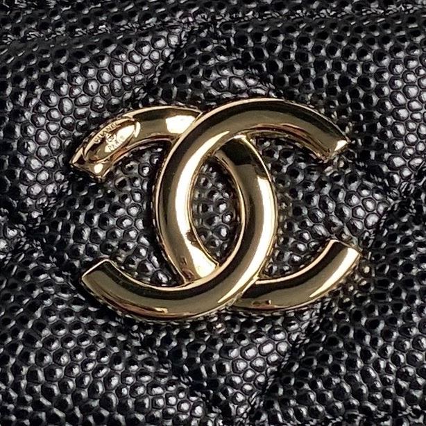Ch**el cosmetic bags